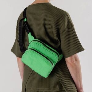 Baggu Fanny Pack in Aloe